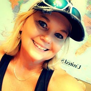 Meet your Posher, Gina